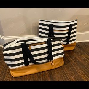 DSW Tote Bags